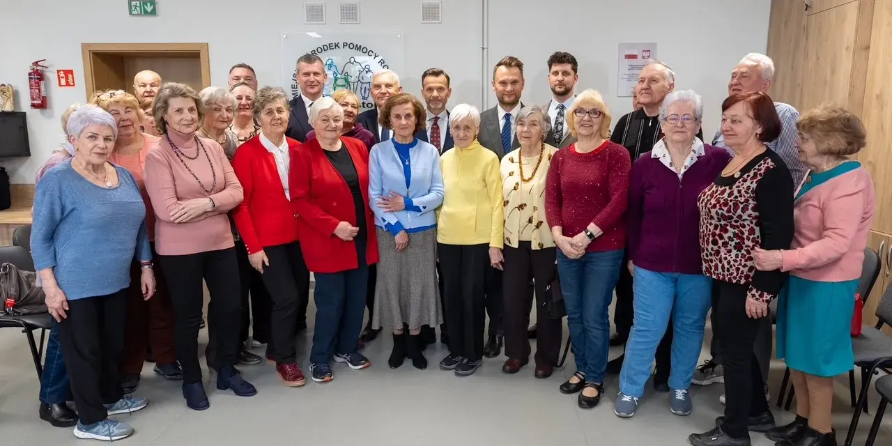 UTW Białystok: Jak dołączyć? Rekrutacja, zajęcia, korzyści seniora