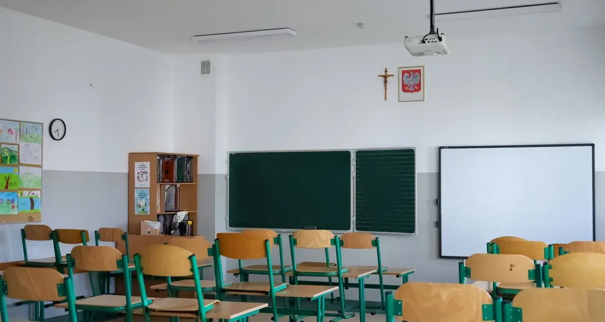 Pełnoletni uczeń: Zablokujesz rodzicom dostęp do ocen?