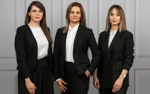 Dyrektor szkoły wychowawcą? Poznaj ryzyka i korzyści