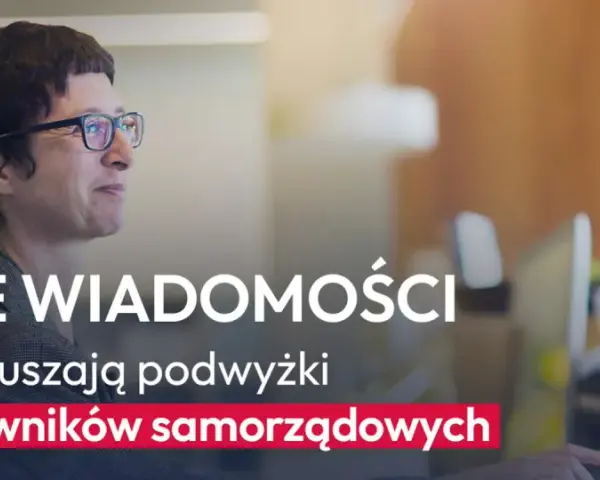 Dobre wiadomości! Wkrótce ruszają podwyżki dla pracowników samorządowych. Kobieta w okularach pracuje przy komputerze.