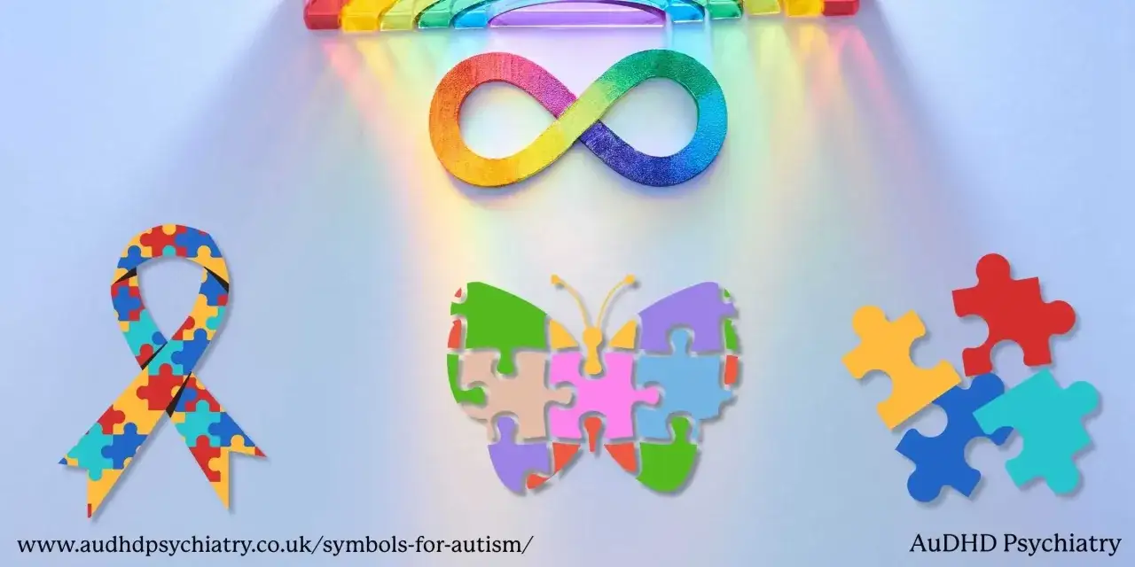 Tęczowa wstążka, motyl i nieskończoność - różne symbole autyzmu, każdy złożony z kolorowych puzzli.