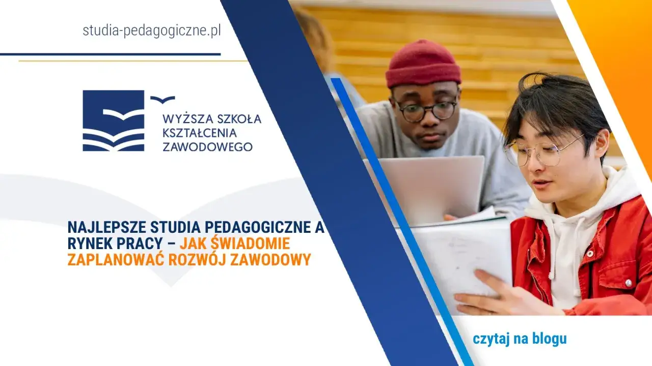 Studenci analizują materiały do studiów pedagogicznych. Planują rozwój zawodowy.